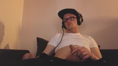 Mike online show from 12-26-24, 01:10