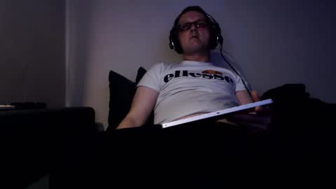 Mike online show from 12-19-25, 06:48