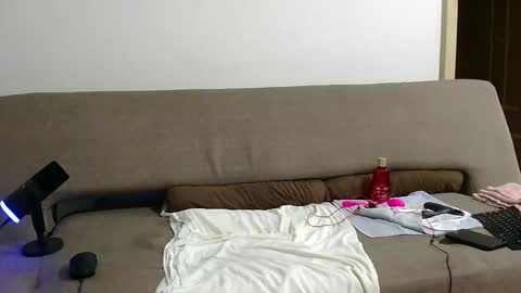 mdbisc online show from 10-24-25, 02:08