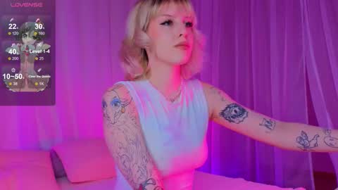 Snapshot of me1roze chatting on 02-01-26, 06:56 Roze online show from 02-01-26, 06:56