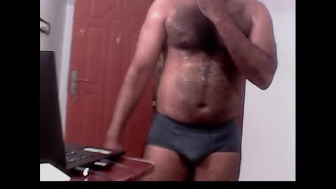 Snapshot of me_hai12 chatting on 12-13-24, 12:42 me_hai12 online show from 12-13-24, 12:42