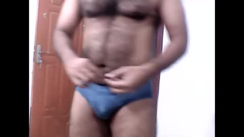 Snapshot of me_hai12 chatting on 02-15-25, 12:26 me_hai12 online show from 02-15-25, 12:26