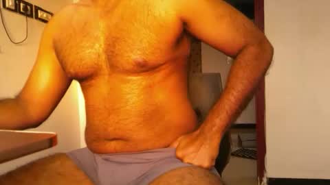 Snapshot of me_hai12 chatting on 01-07-26, 12:07 me_hai12 online show from 01-07-26, 12:07