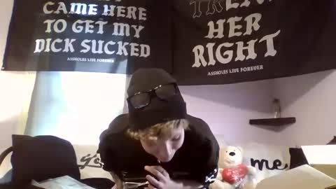 Snapshot of meateater7455 chatting on 03-10-25, 03:30 meateater7455 online show from 03-10-25, 03:30