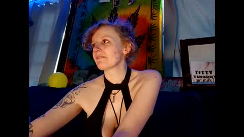 Snapshot of meateater7455 chatting on 09-15-25, 03:23 meateater7455 online show from 09-15-25, 03:23