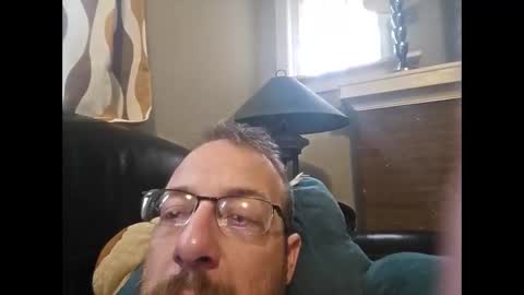 Snapshot of meatinyourgrill chatting on 10-24-25, 08:49 meatinyourgrill online show from 10-24-25, 08:49