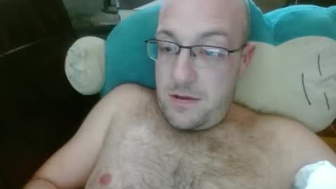 Snapshot of meatinyourgrill chatting on 03-03-26, 06:25 meatinyourgrill online show from 03-03-26, 06:25