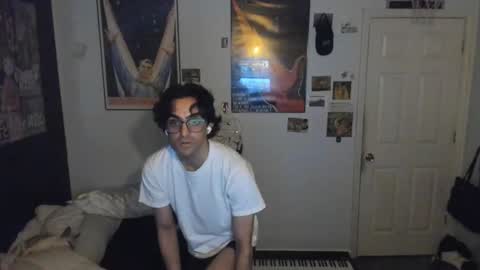 Snapshot of mechaf chatting on 11-01-25, 06:15 Late Night Video Games Art online show from 11-01-25, 06:15