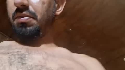 Snapshot of mechanix88 chatting on 09-30-25, 05:56 Bruh online show from 09-30-25, 05:56