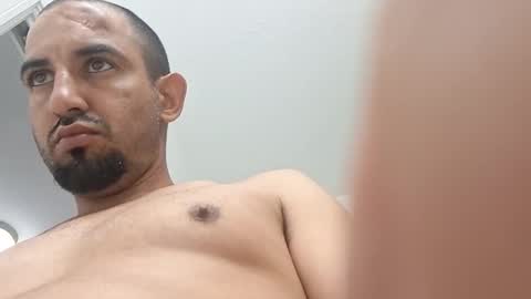 Snapshot of mechanix88 chatting on 10-27-25, 12:42 Bruh online show from 10-27-25, 12:42