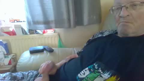 Snapshot of mecos539 chatting on 05-24-26, 01:38 mecos539 online show from 05-24-26, 01:38