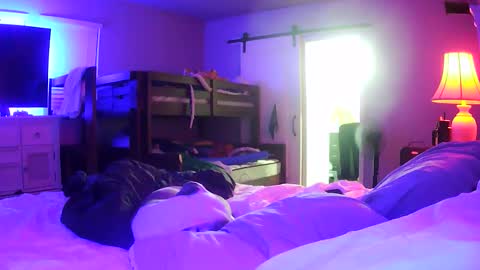 Snapshot of mecrago chatting on 12-18-25, 10:10 mecrago online show from 12-18-25, 10:10