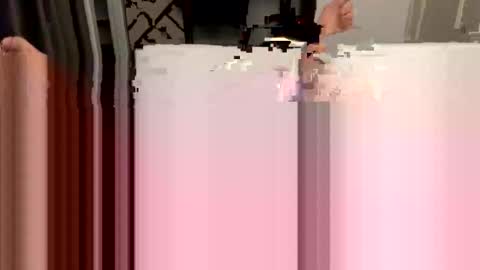 Snapshot of mediokilo69 chatting on 12-17-25, 05:30 mediokilo69 online show from 12-17-25, 05:30