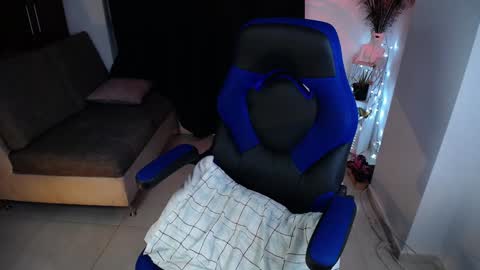 Coral online show from 01-28-25, 05:11