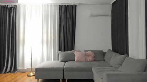 MedussaEyes online show from 01-17-25, 08:11