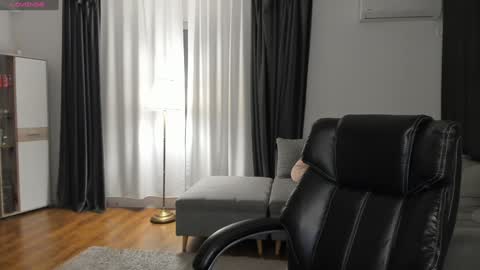 MedussaEyes online show from 01-19-25, 02:36