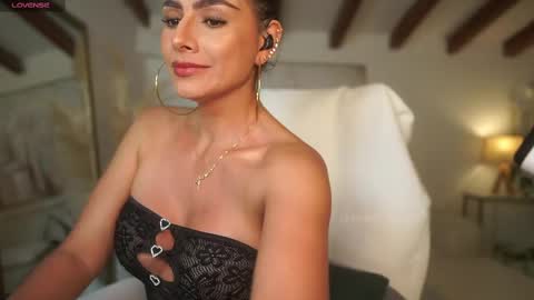 Andrea  online show from 03-03-25, 02:36