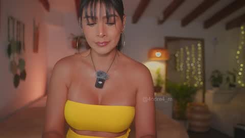 Andrea  online show from 10-08-25, 11:41