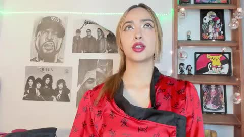 Snapshot of meeowlody chatting on 11-01-25, 09:06 Emily online show from 11-01-25, 09:06