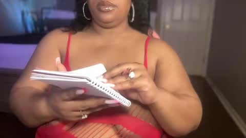 Snapshot of meetsouthernpeach chatting on 02-27-25, 03:04 Southern Peach online show from 02-27-25, 03:04