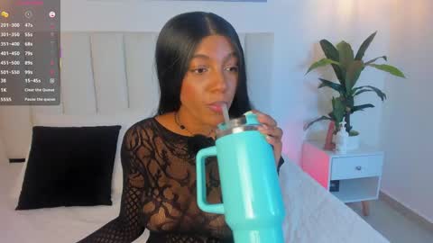 megan_brunette2 online show from 05-26-26, 01:12