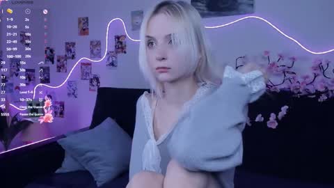 Megan and Anna online show from 12-19-25, 07:10