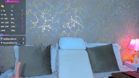 Snapshot of megan_clarck_ chatting on 12-23-24, 02:56 Puedes llamarme angy online show from 12-23-24, 02:56