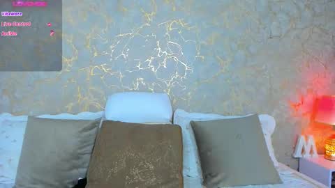 Snapshot of megan_clarck_ chatting on 09-27-25, 03:11 Puedes llamarme angy online show from 09-27-25, 03:11