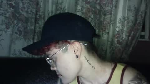 Megan and sophi online show from 01-03-25, 09:04