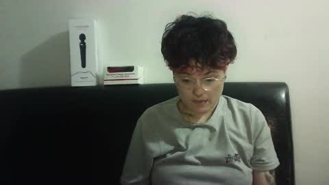 Megan and sophi online show from 02-24-25, 08:06