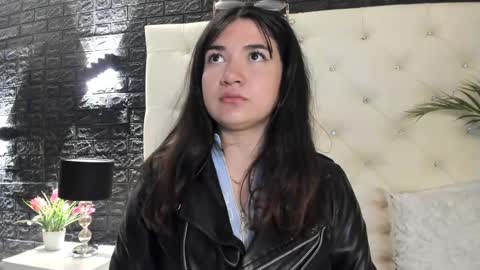     online show from 02-17-25, 11:34