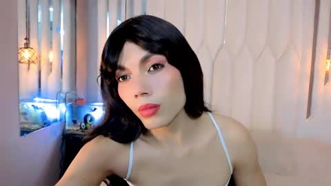 megan do santos online show from 05-28-26, 08:28