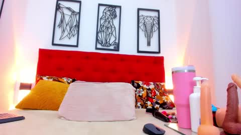 Megan online show from 02-15-25, 09:16