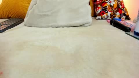 Megan online show from 10-24-25, 12:52