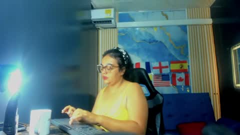 glenda online show from 07-30-26, 11:53