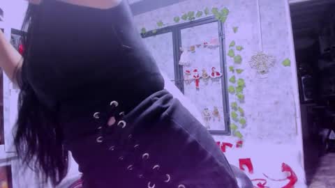 megan grace 20 online show from 12-17-24, 11:49