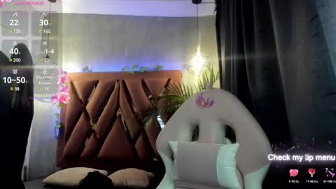    online show from 03-09-25, 02:18