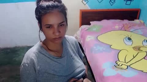 Snapshot of megan_little_ chatting on 01-14-25, 11:58 amanda online show from 01-14-25, 11:58