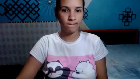 Snapshot of megan_little_ chatting on 03-22-26, 09:40 amanda online show from 03-22-26, 09:40