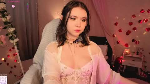 Snapshot of megan_nelson chatting on 05-21-26, 11:39 Megan Nelson online show from 05-21-26, 11:39