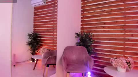 megan_raiin online show from 09-13-25, 08:14