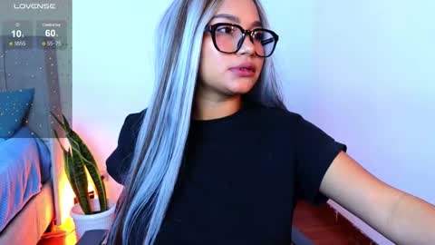 Snapshot of megan_rl chatting on 02-23-26, 02:09 Megan online show from 02-23-26, 02:09