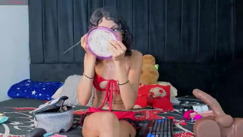 Megan online show from 11-27-25, 05:48