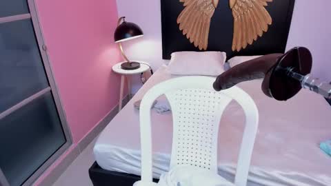 Megan  online show from 09-11-25, 07:14