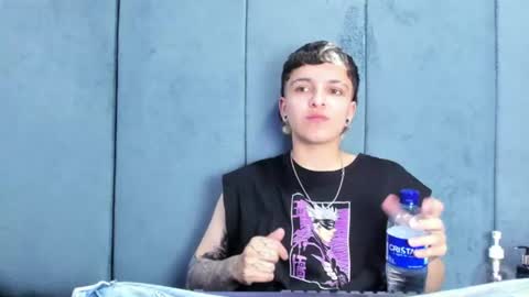 megan_thompsonn_ online show from 06-12-26, 02:10