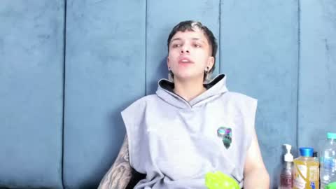 megan_thompsonn_ online show from 06-25-26, 02:22