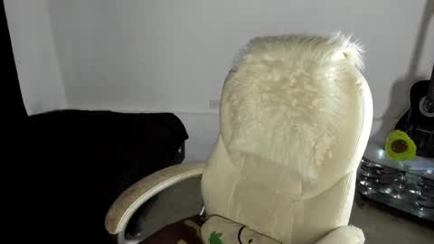 Megan online show from 02-07-25, 10:52