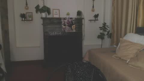 M E G A N   online show from 07-06-26, 07:27