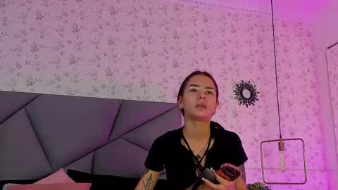 meganandtayler online show from 11-06-25, 11:22