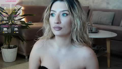 Megan online show from 05-08-26, 07:30